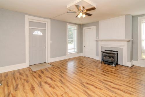 202EBroadway-0004