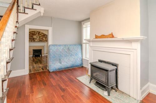 202EBroadway-0034