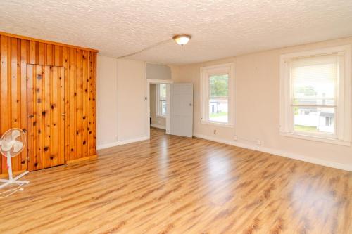 202EBroadway-0062
