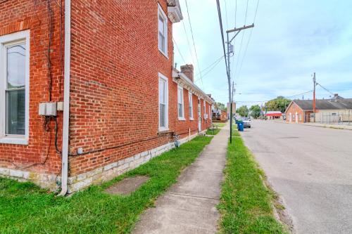 202EBroadway-0087