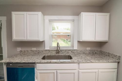 207Lyons-0045