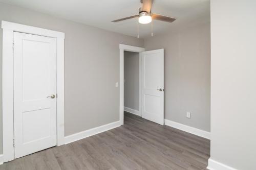 207Lyons-0102