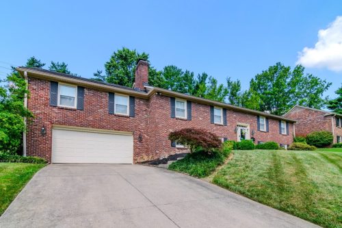 2173LakesideExterior-0076