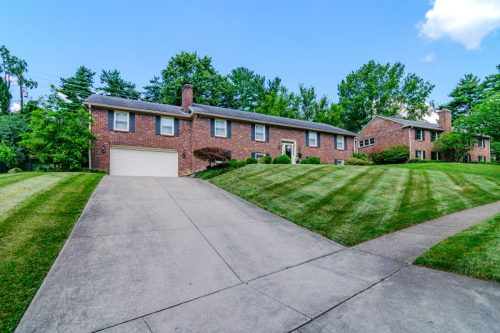 2173LakesideExterior-0097