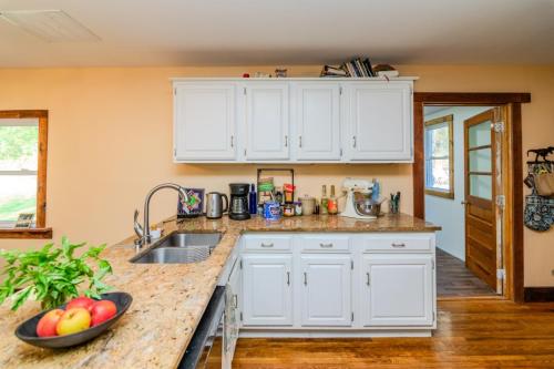 2173Parker-0112