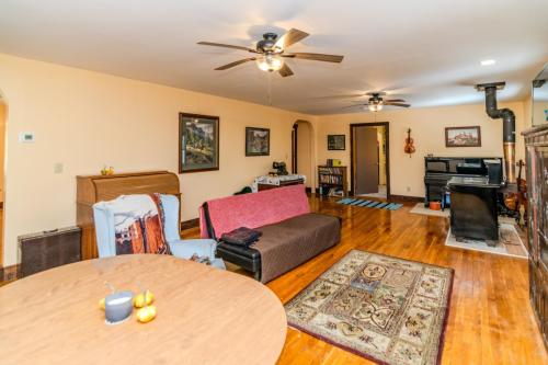 2173Parker-0131