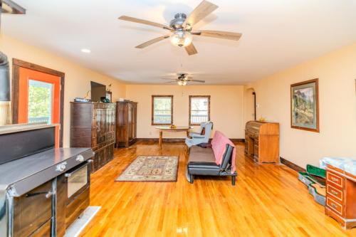 2173Parker-0141