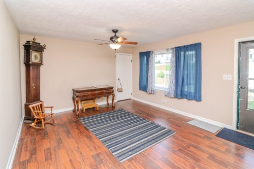 217Locust-Grove-0004