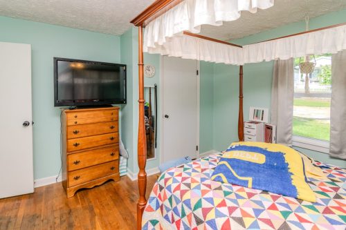 217Locust-Grove-0018