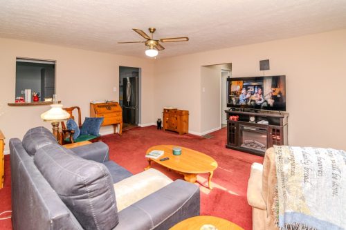 217Locust-Grove-0052