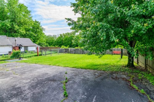 217Locust-Grove-0090