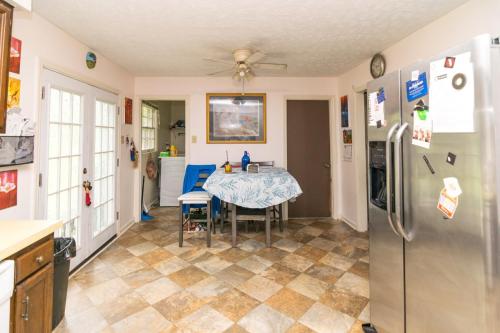 222-224Medlock-0662