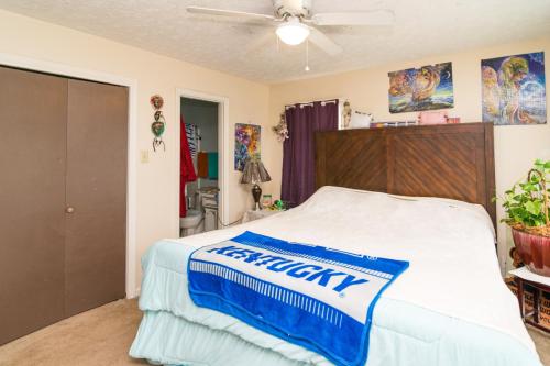 222-224Medlock-0668
