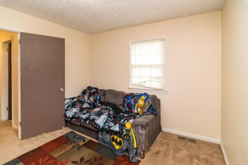 222-224Medlock-0685