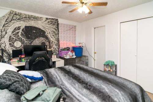 222-224Medlock-0722