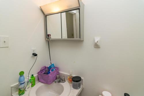 222-224Medlock-0726