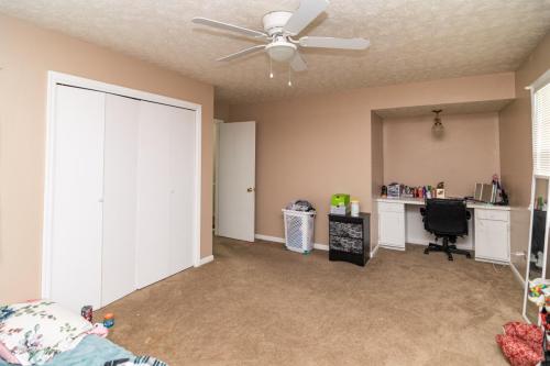 222-224Medlock-0739