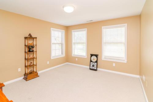 2237Lovell-0393