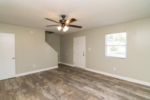 226Clinton-0068