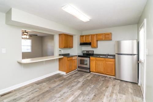 226Clinton-0078