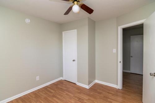 226Clinton-0106
