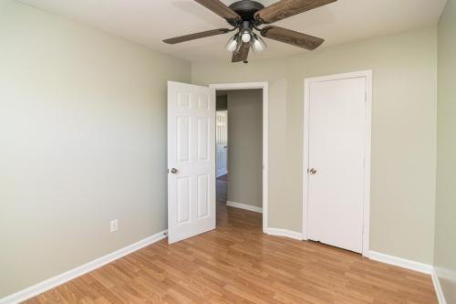 226Clinton-0112