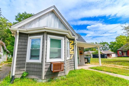 227E7th102-0097