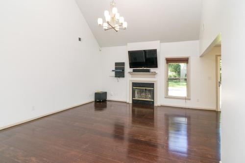 2320GoldenOak-0100