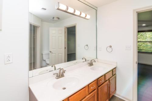 2320GoldenOak-0166
