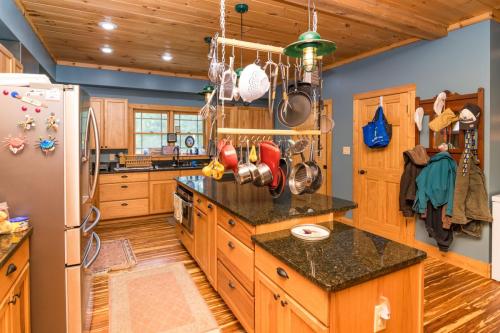 2407BensonCreek-0179
