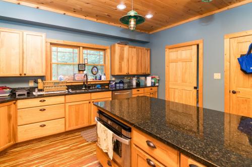 2407BensonCreek-0180