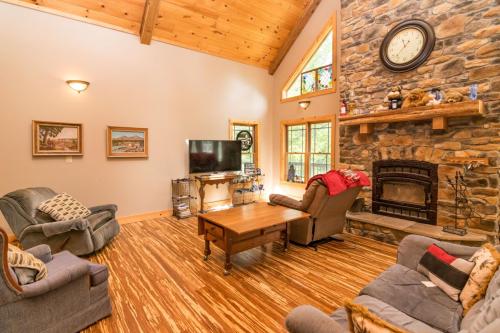 2407BensonCreek-0216