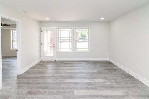 2414LakePark1107-0013