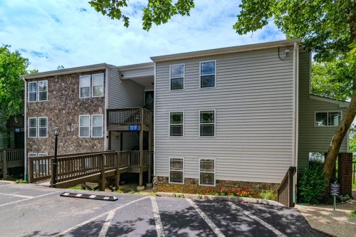 2414LakePark4205-0003