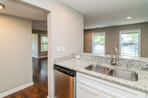 2414LakePark4205-0043