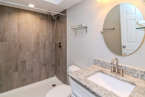 2414LakePark4205-0045