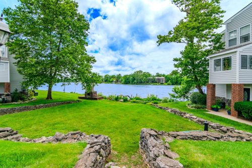 2414LakePark4205-0116