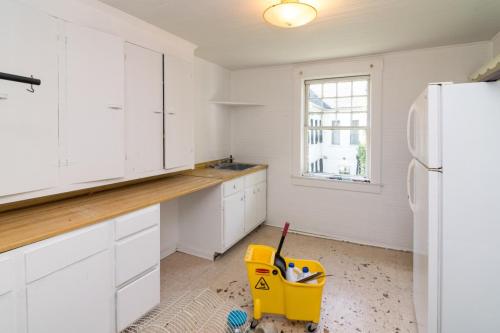 251NThird-0208