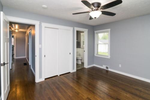 2525Southview-0086