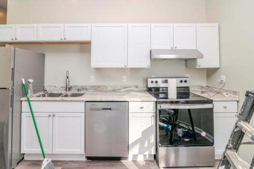 255ELoudon-0066