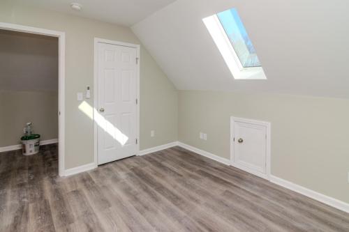 255ELoudon-0099