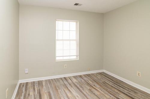 2592Woodhill-0045