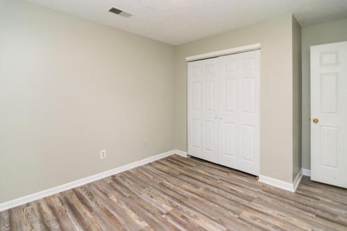 2592Woodhill-0059