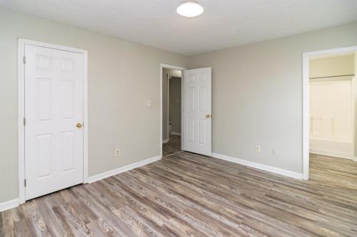 2592Woodhill-0069