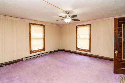 26Taylor-0196