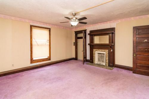 26Taylor-0198
