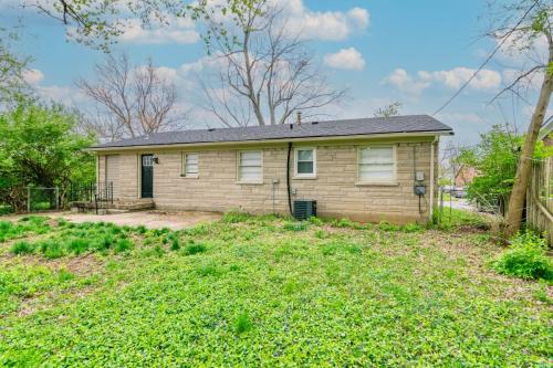 277Radcliffe-0102