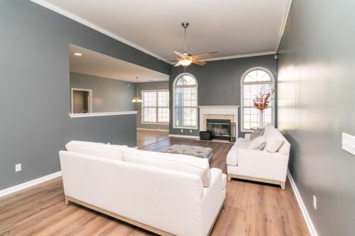2861BayColony-0012