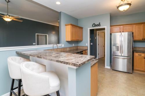 2861BayColony-0037
