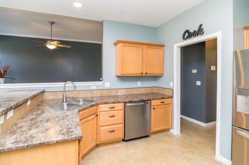 2861BayColony-0043